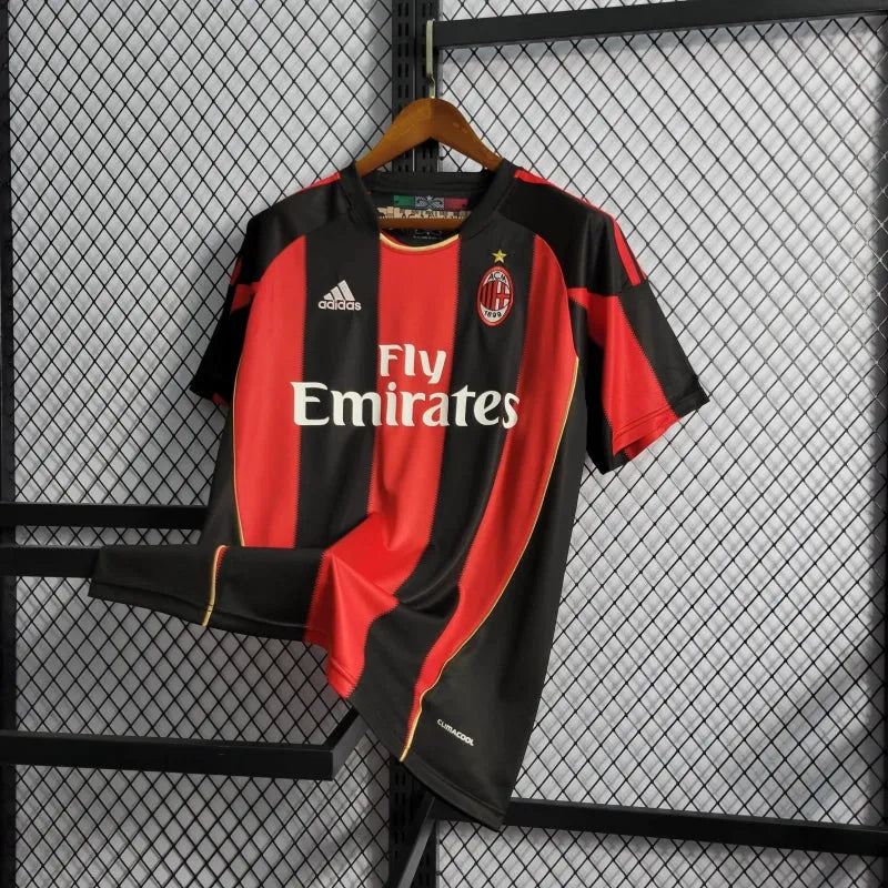 Camisa AC Milan Home Retrô 2010/11 - Torcedor Masculina - Camisa de Time Oficial - Buyit