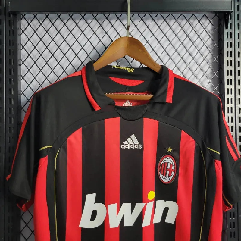 Camisa AC Milan Home Retrô 2006/07 - Torcedor Masculina Dourada - Camisa de Time Oficial - Buyit