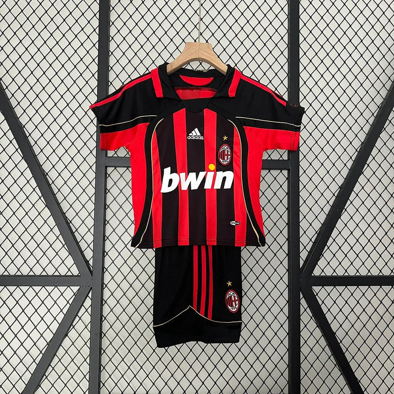 Camisa Ac Milan Retrô Home 2006/07 - Torcedor Infantil Dourada - Camisa de Time Oficial - Buyit