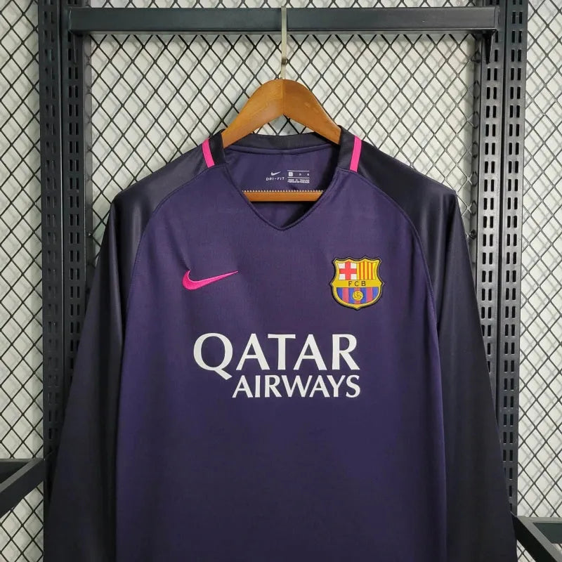 Camisa Barcelona Guest Retrô 2016/17- Torcedor Masculina Roxa Manga Longa - Camisa de Time Oficial - Buyit