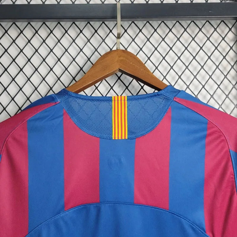 Camisa Barcelona Home Retrô 2005/06 - Torcedor Masculina Manga Longa - Camisa de Time Oficial - Buyit