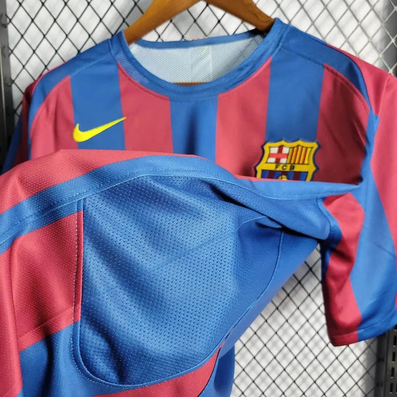 Camisa Barcelona Home Retrô 2006 - Torcedor Masculina - Camisa de Time Oficial - Buyit