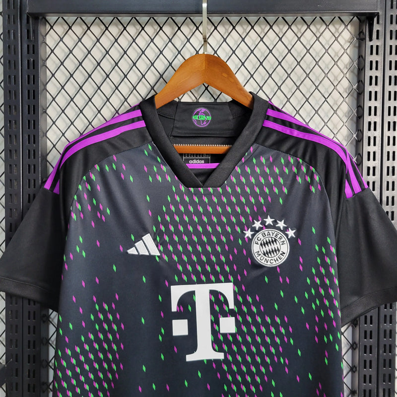 Camisa Bayern Munchen Away 23/24 - Torcedor Masculina Preta e Roxa - Camisa de Time Oficial - Buyit