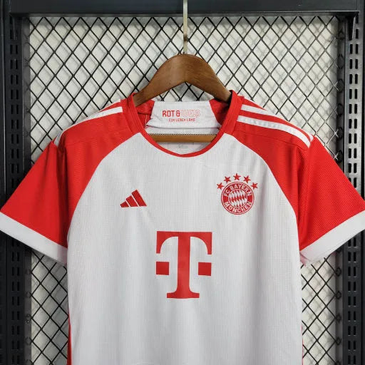 Camisa Bayern Munchen Home 23/24 - Torcedor Infantil Vermelha e Branca - Camisa de Time Oficial - Buyit