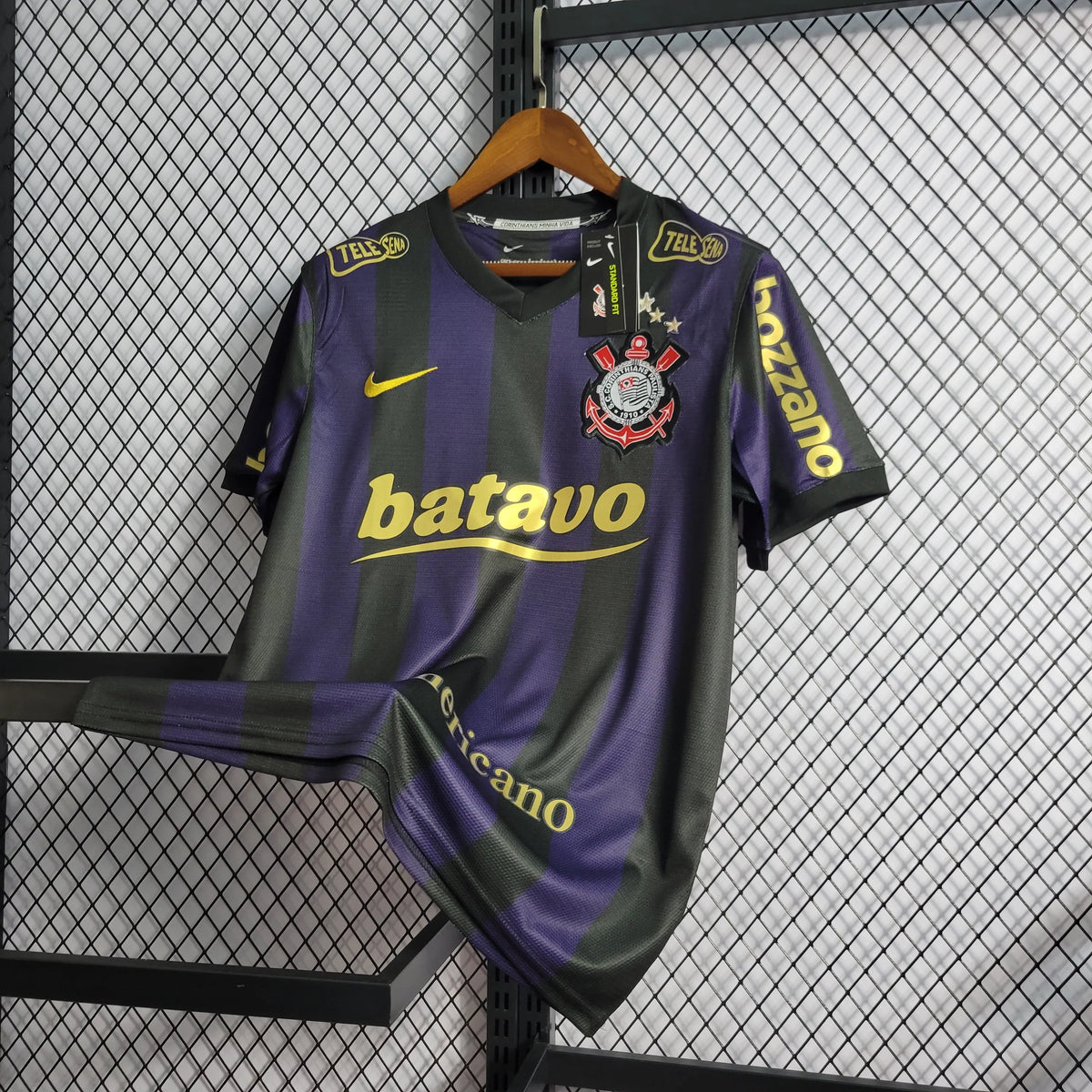 Camisa Corinthians Retrô Away 2009/10 - Torcedor Masculina Preta e Roxa - Camisa de Time Oficial - Buyit