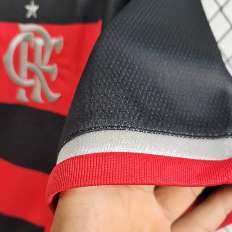 Camisa Flamengo Home 24/25 - Torcedor Masculina + Patch Two Nations, One Passion - Camisa de Time Oficial - Buyit