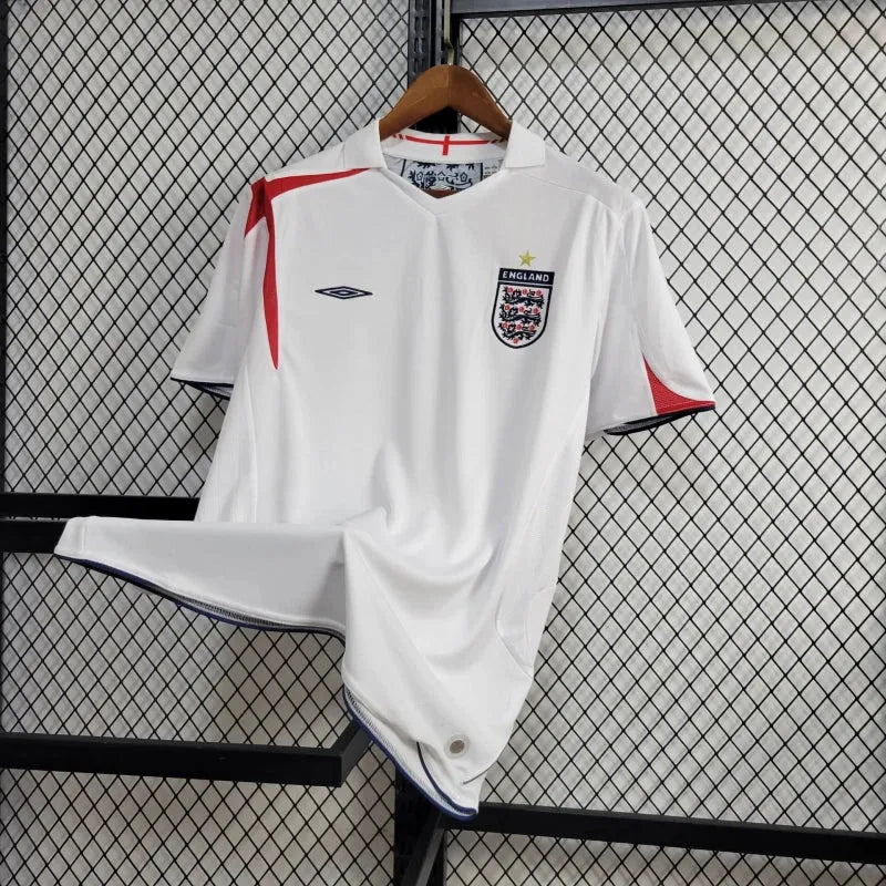 Camisa Inglaterra Retrô Home 2005 - Torcedor Masculina Branca - Camisa de Time Oficial - Buyit