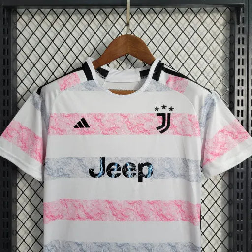 Camisa Juventus Away 23/24 - Torcedor Infantil Branca e Rosa - Camisa de Time Oficial - Buyit