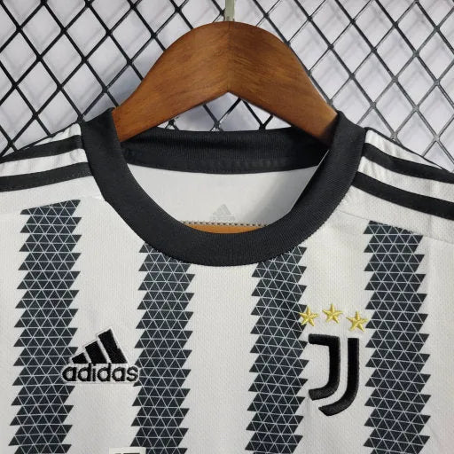 Camisa Juventus Home 22/23 - Torcedor Infantil - Camisa de Time Oficial - Buyit