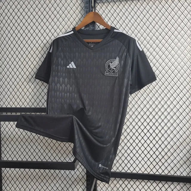 Camisa México Treino 22/23 - Torcedor Masculina Preta - Camisa de Time Oficial - Buyit