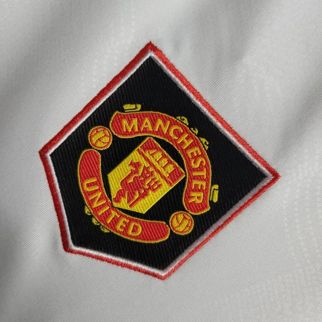 Camisa Manchester United Away 22/23 - Torcedor Feminina Branca - Camisa de Time Oficial - Buyit