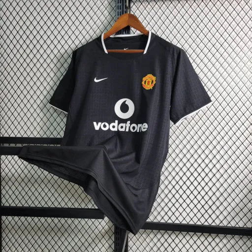 Camisa Manchester United Retrô Away 03/04 - Torcedor Masculina Preta - Camisa de Time Oficial - Buyit