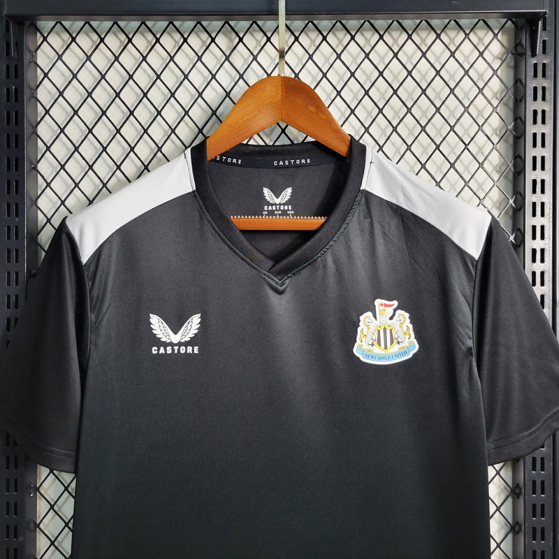 Camisa Newcastle United Treino 23/24 - Torcedor Masculina Preta - Camisa de Time Oficial - Buyit