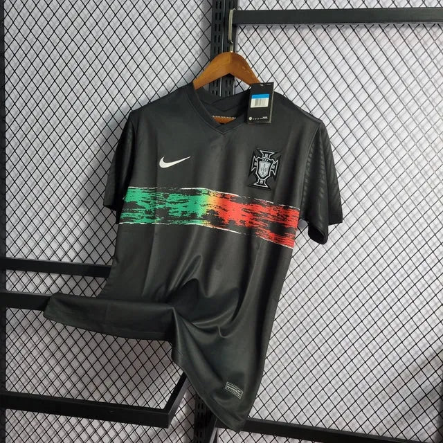 Camisa Portugal Pré-Jogo 22/23 - Torcedor Masculina Preta - Camisa de Time Oficial - Buyit