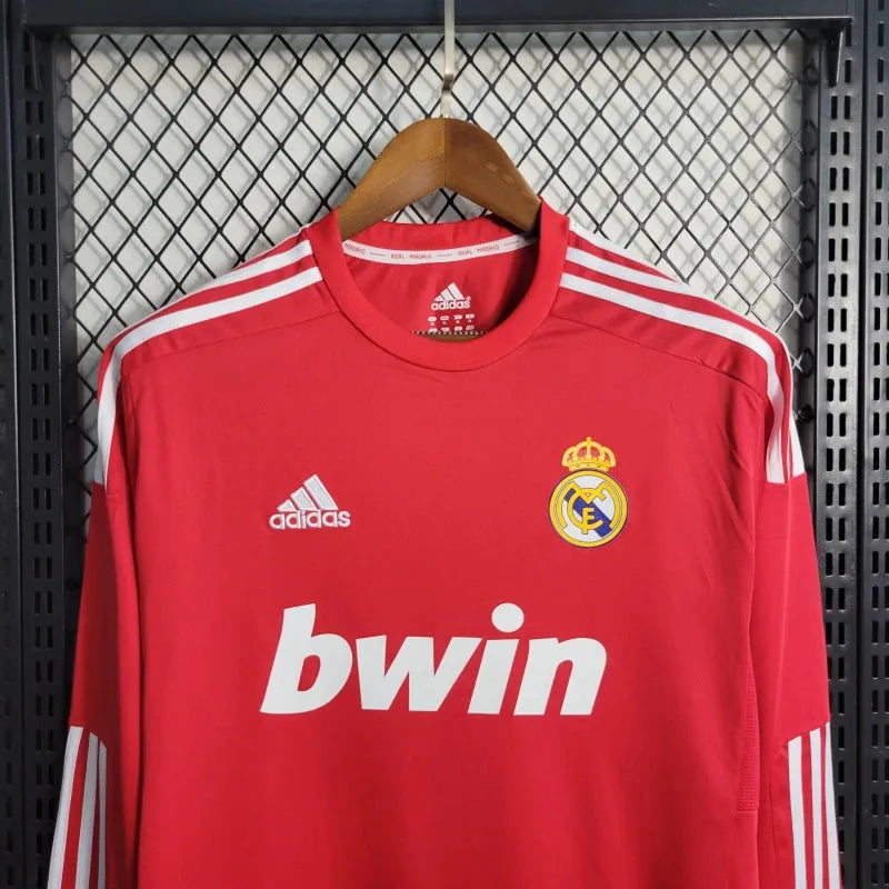 Camisa Real Madrid Away Retrô 2011/12 - Torcedor Masculina Vermelha Manga Longa - Camisa de Time Oficial - Buyit