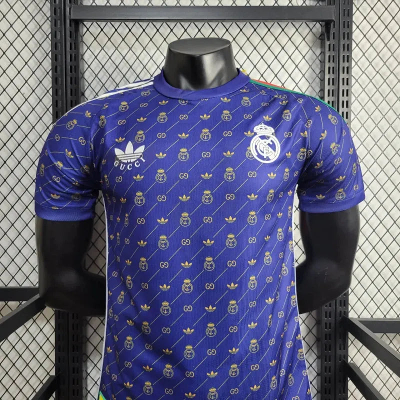 Camisa Real Madrid Edição Especial Gucci 24/25 - Jogador Masculina Roxa - Camisa de Time Oficial - Buyit