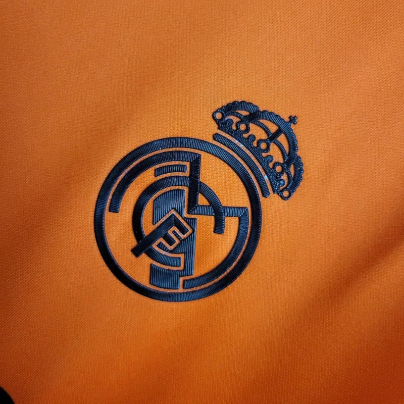 Camisa Real Madrid Fourth Y3 24/25 - Torcedor Masculina Laranja - Camisa de Time Oficial - Buyit