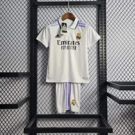 Camisa Real Madrid Home 22/23 - Torcedor Infantil Branca e Roxa - Camisa de Time Oficial - Buyit