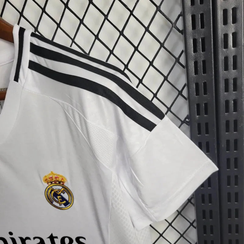 Camisa Real Madrid Home 24/25 - Torcedor Feminina Branca - Camisa de Time Oficial - Buyit