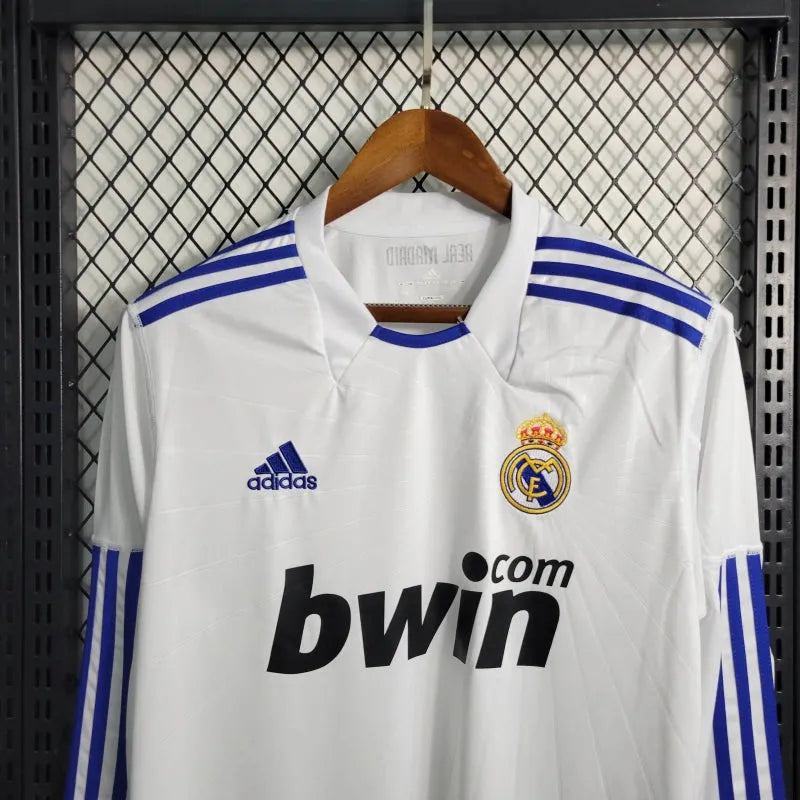 Camisa Real Madrid Home Retrô 2010/11 - Torcedor Masculina Branca Manga Longa - Camisa de Time Oficial - Buyit