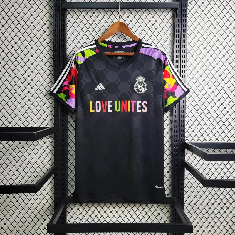 Camisa Real Madrid Treino 24/25 - Trocedor Masculina Preta Love Unites - Camisa de Time Oficial - Buyit