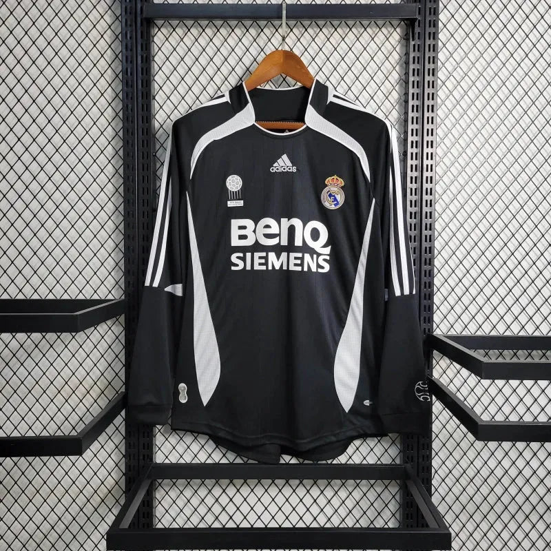 Camisa Real Madrid Two Guest Retrô 2006/07 - Torcedor Masculina Preta Manga Longa - Camisa de Time Oficial - Buyit