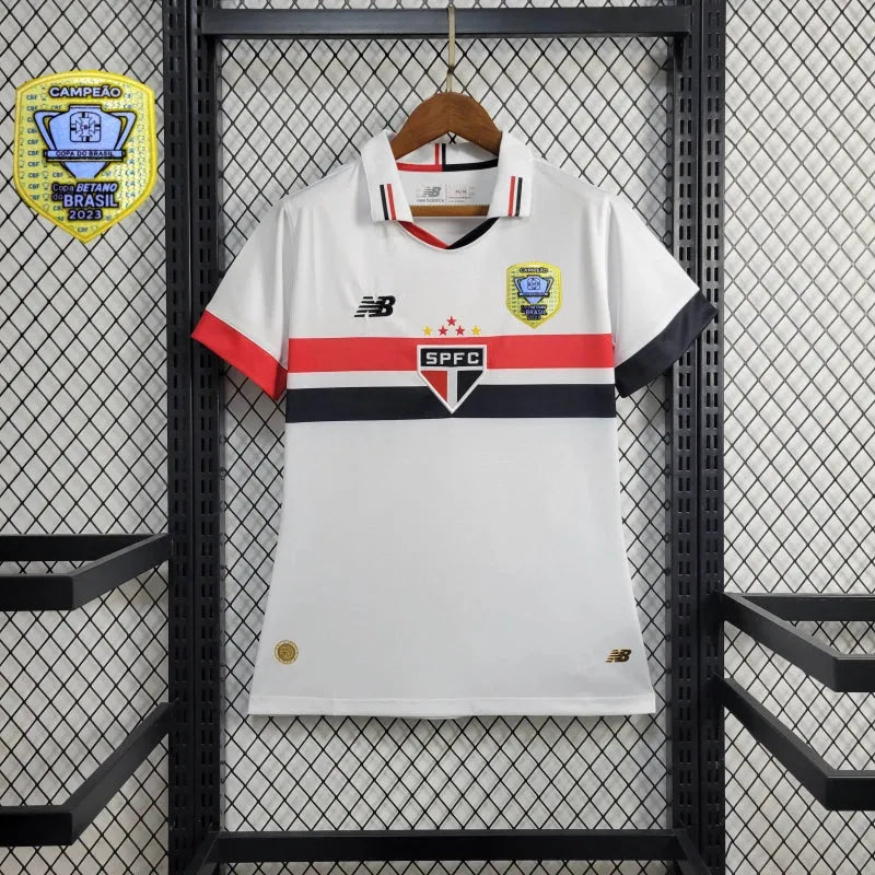 Camisa São Paulo Home 24/25 - Torcedor Feminina New Balance Branca + Patch Copa do Brasil - Camisa de Time Oficial - Buyit