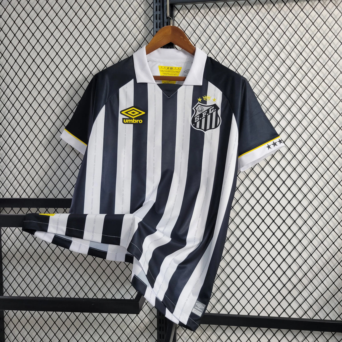 Camisa Santos Away 23/24 - Torcedor Masculina Preta e Branca - Camisa de Time Oficial - Buyit