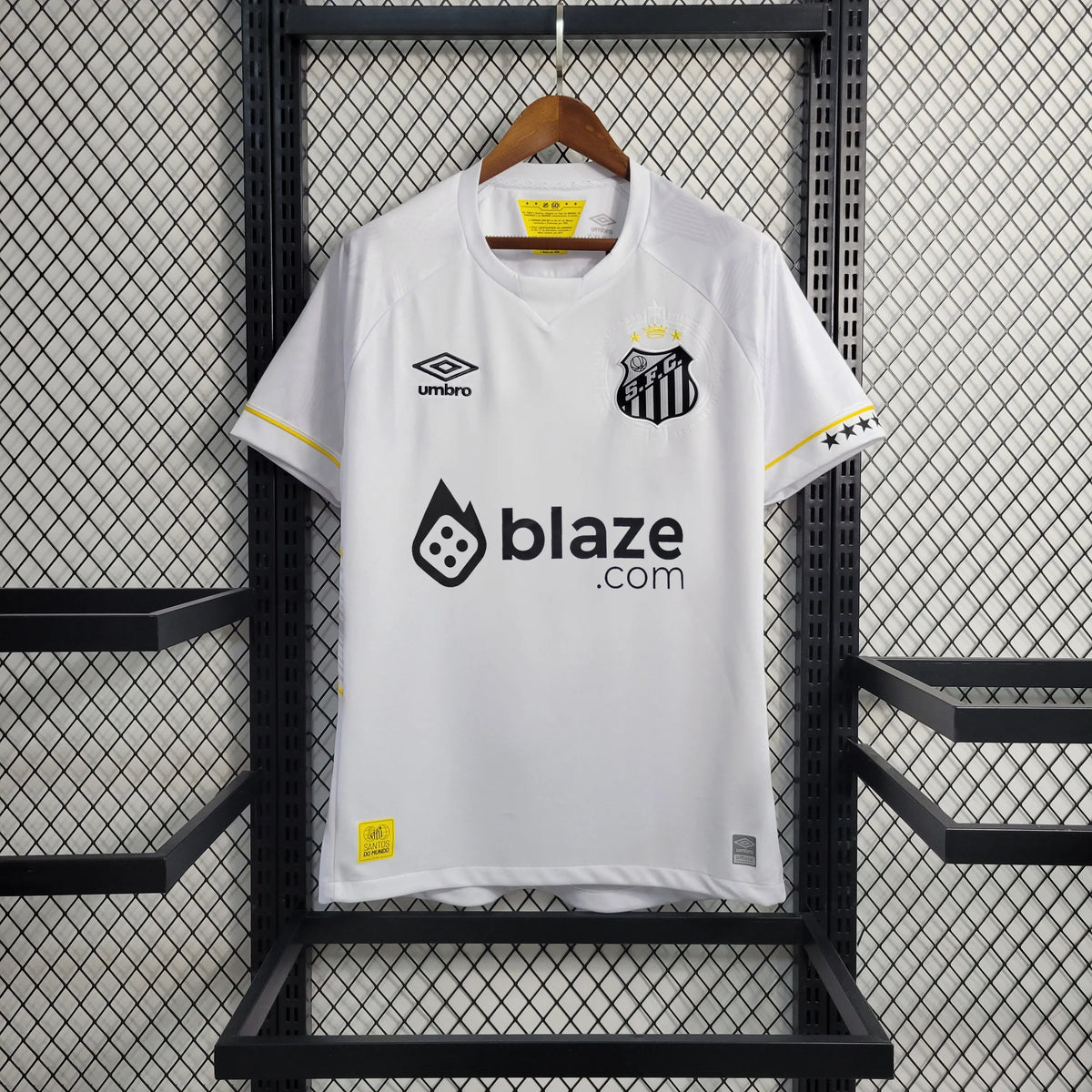 Camisa Santos Home 23/24 - Torcedor Masculina Branca + Logo Blaze - Camisa de Time Oficial - Buyit