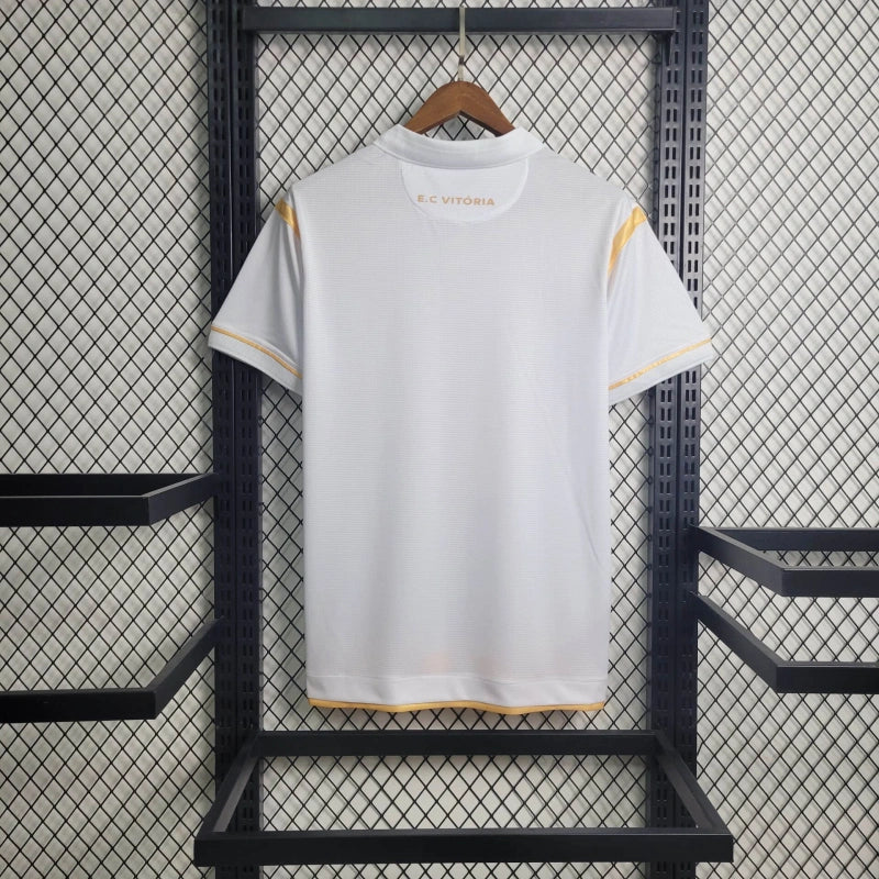 Camisa Vitória Réveillon 23/24 - Torcedor Masculina Branca e Dourada